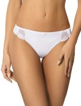 Stringi Yvette